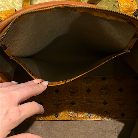 MCM Large Vintage Cognac Monogram Visetos Dome Tote👜 - Picture 13 of 16